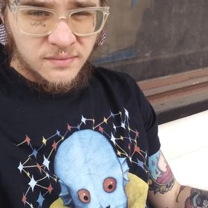 Meet your Posher, Fuga